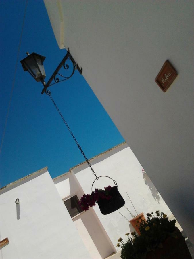 Masseria Gianca Чистернино Екстериор снимка