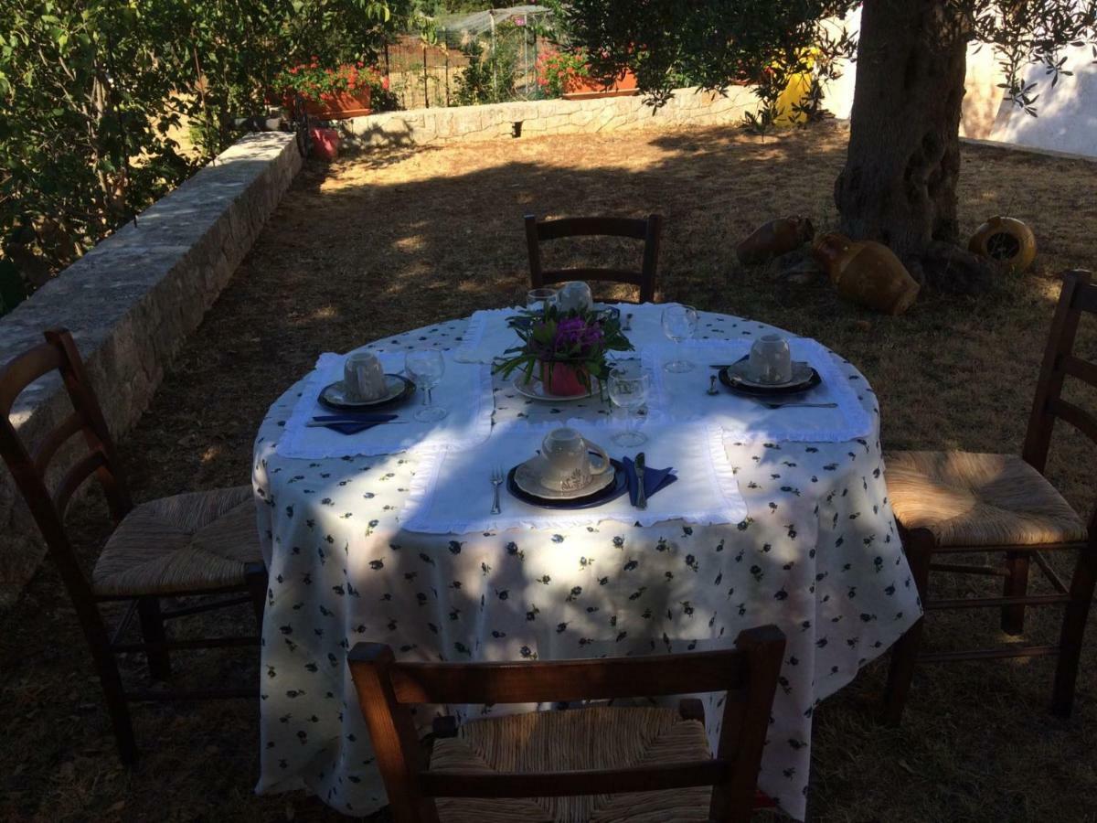 Masseria Gianca Чистернино Екстериор снимка